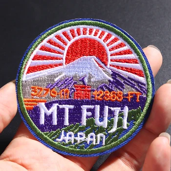 Гора Фудзи, Япония Размер: 7x7 см, тканевая нашивка, Вышитая аппликация, наклейки для шитья одежды, аксессуары для одежды, значки - Изображение 1  