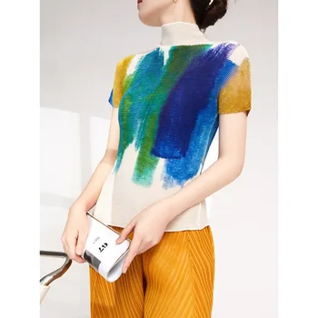 Женская повседневная футболка Miyake в складку, новинка весны 2024 года, с принтом, с высоким воротом, ретро дизайн, Корейский модный свободный эластичный топ - Изображение 1  